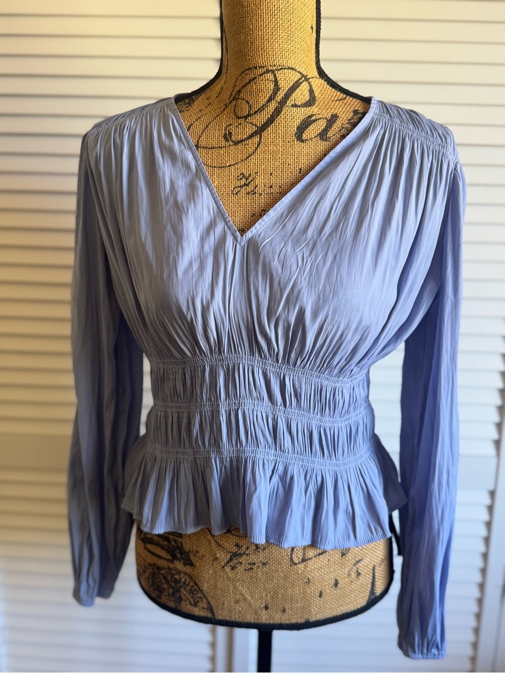 Universal Thread Pale Blue V-Neck Smocked Peplum Long Sleeve Blouse